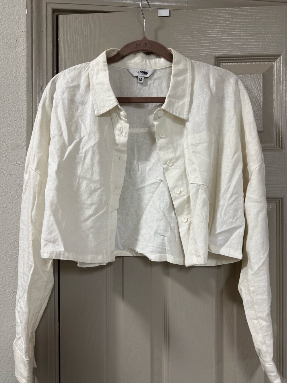 Ciso Cropped Button-Up Jacket in White